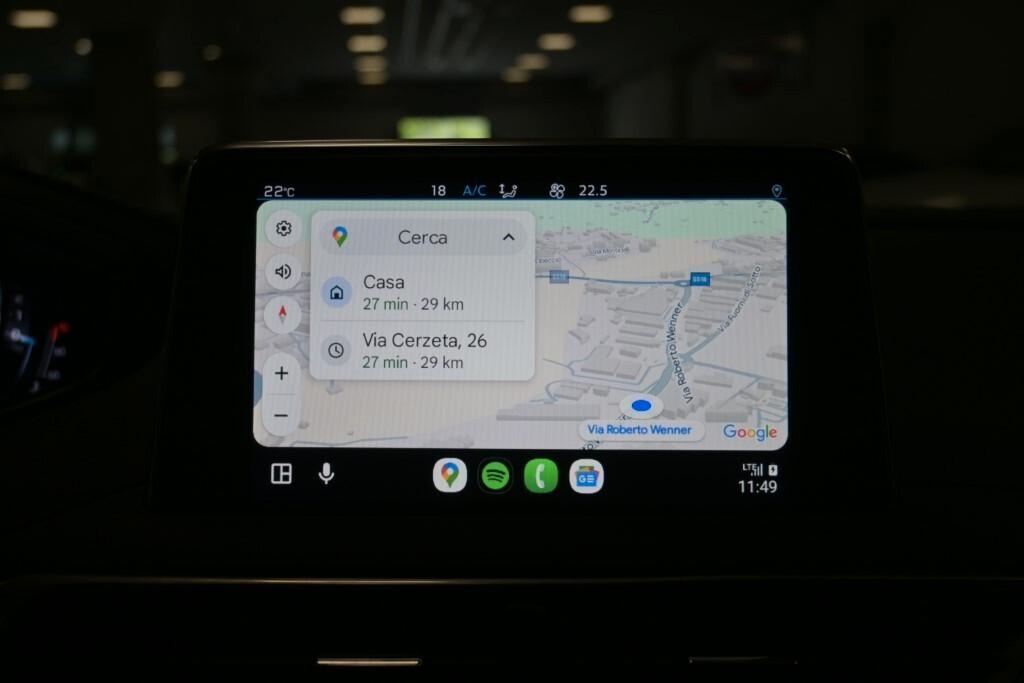 PEUGEOT 3008 1.5 BLUEHDI 130CV EAT8 SeS ACTIVE PACK ( FARI LED - I-COCKPIT - MIRROR - SENSORI POST. - TELECAMERA POST. )