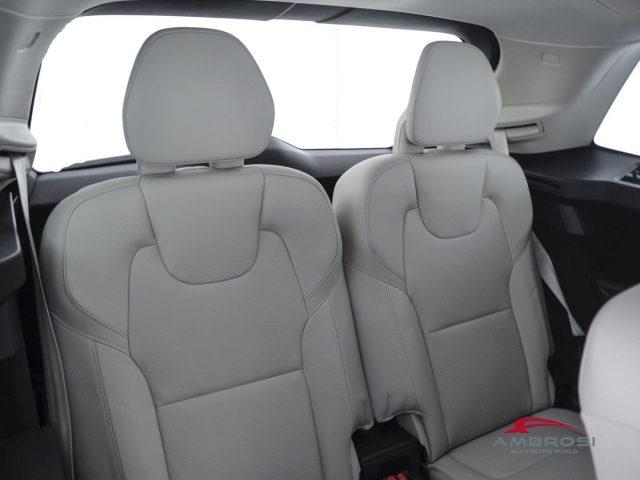 VOLVO XC90 2.0 b5 Plus Bright awd 7p.ti auto