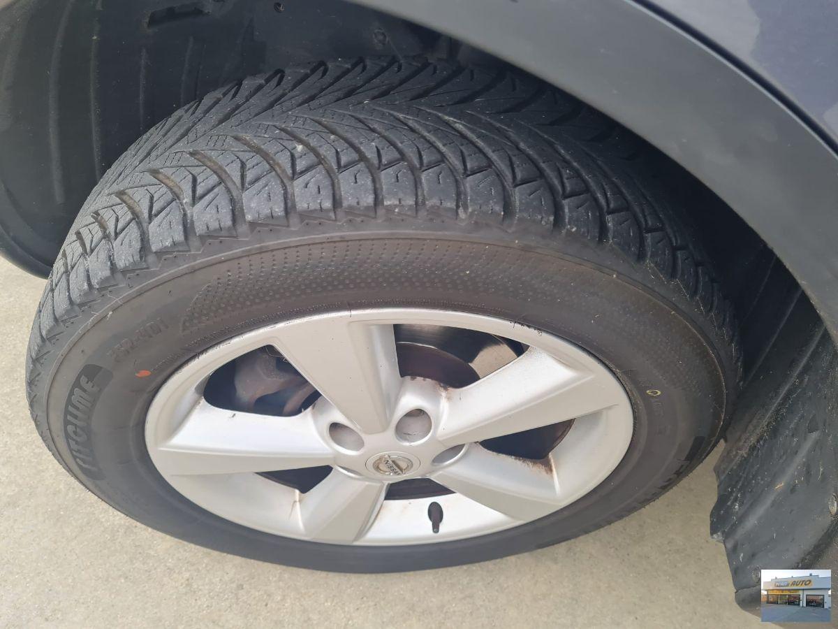 NISSAN Qashqai 1.6 16V Tekna