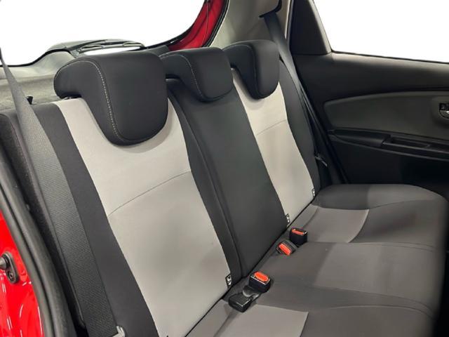 TOYOTA Yaris 1.0 5 porte Active