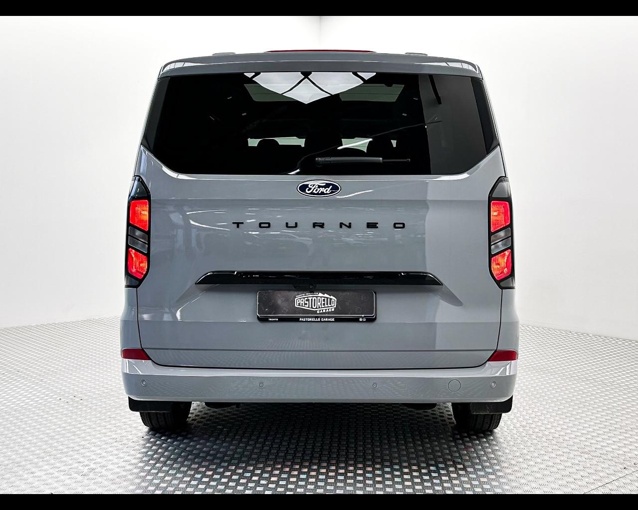 FORD Tourneo Custom - Tourneo Custom 320 2.0 EcoBlue 170CV AUT. PC TITANIUM