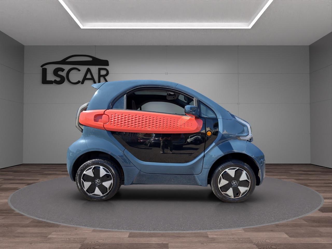 XEV Yoyo Pro - Unipro - Promo Finanziamento - Cavo di ricarica - Pari nuovo