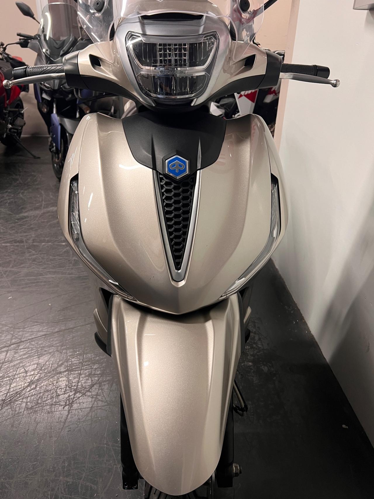 Piaggio Beverly 400 HPE