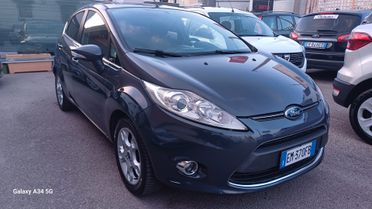 Ford Fiesta 1.4 TDCi 70CV 5 porte Titanium