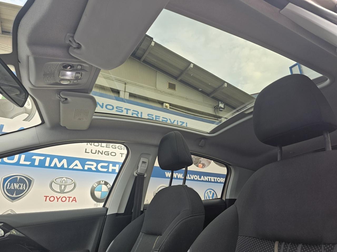 Peugeot 208 1.2 VTi 82 CV 5 porte Active - NeoPatentati