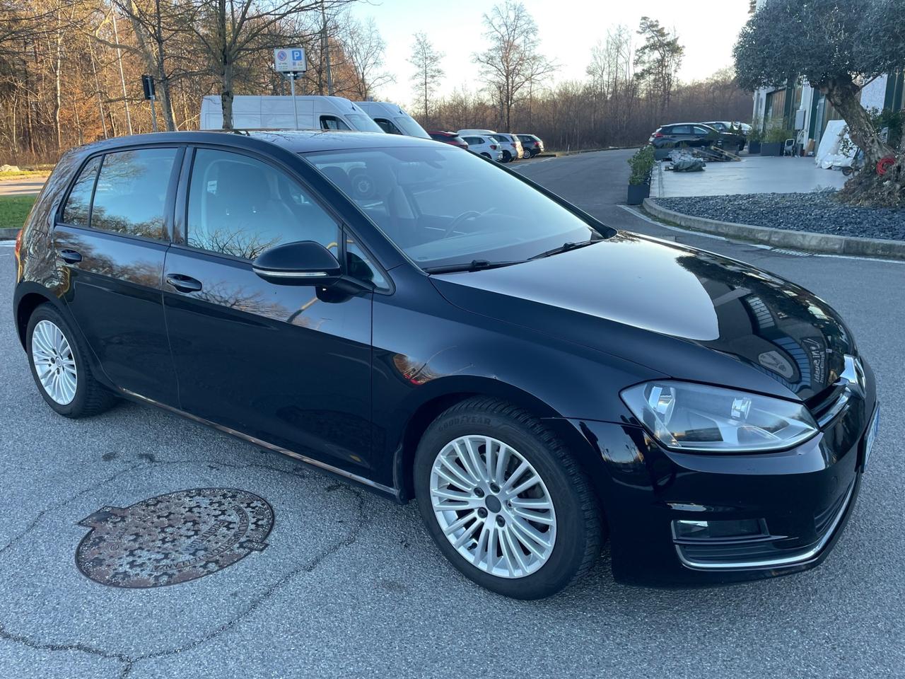 Volkswagen Golf 1.4 TSI 5p. *Neopatentati*Cerchi*