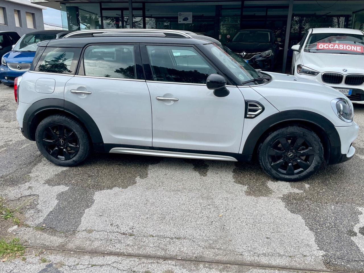 Mini Cooper D Countryman Mini 2.0 Cooper D Business Countryman Automatica