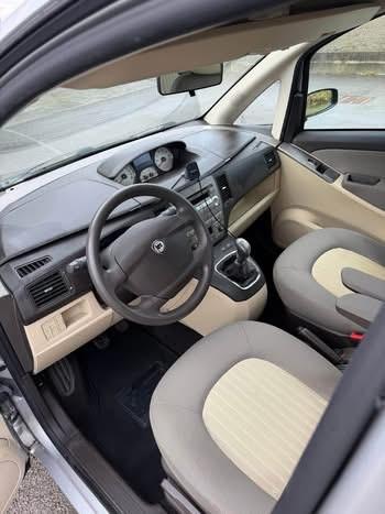 Lancia MUSA 1.4 16V Platino Plus