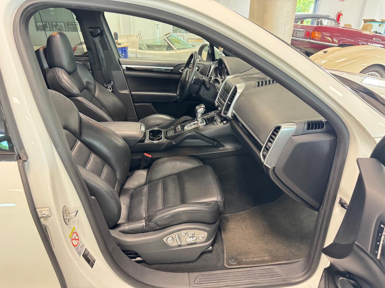 Porsche Cayenne 3.0 Diesel 250CV Platinum Edition
