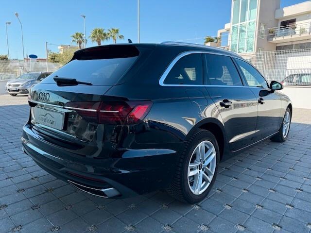 Audi A4 Avant 35 TDI/163 CV S tronic Business Advanced 2021