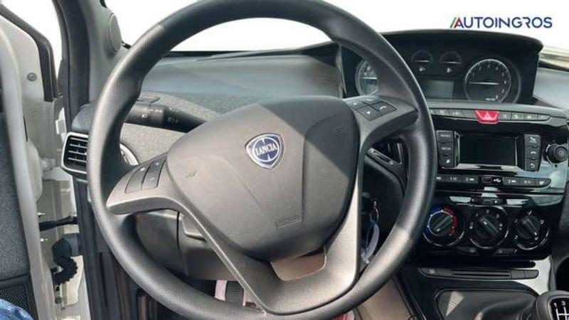 Lancia Ypsilon III 2021 1.0 firefly hybrid Silver s