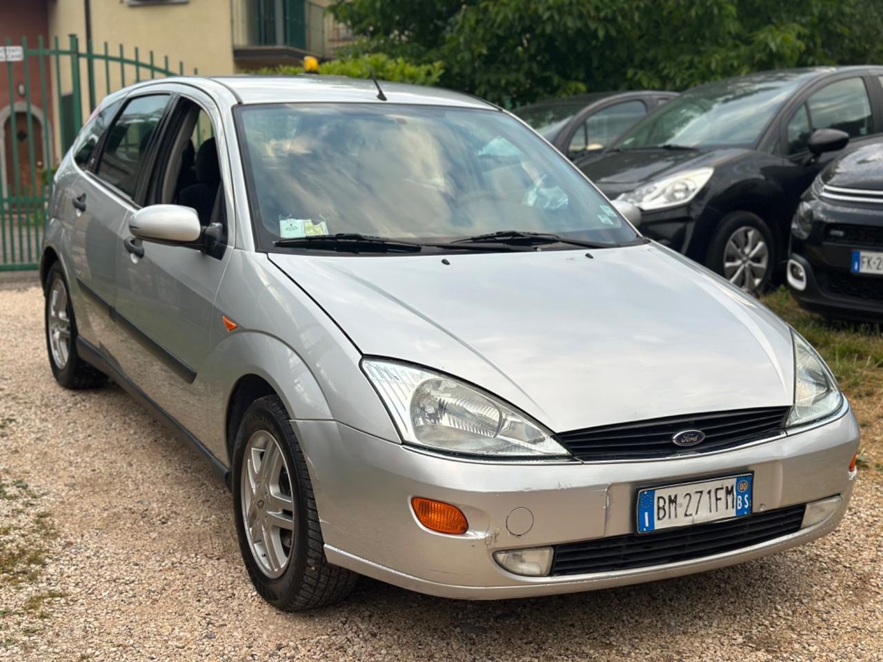Ford FOCUS 1.6i 16V 5p. GHIA KMCERT