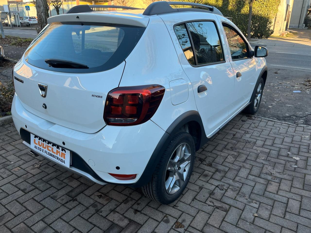 Dacia Sandero Stepway 1.5 Blue dCi 95 CV Comfort