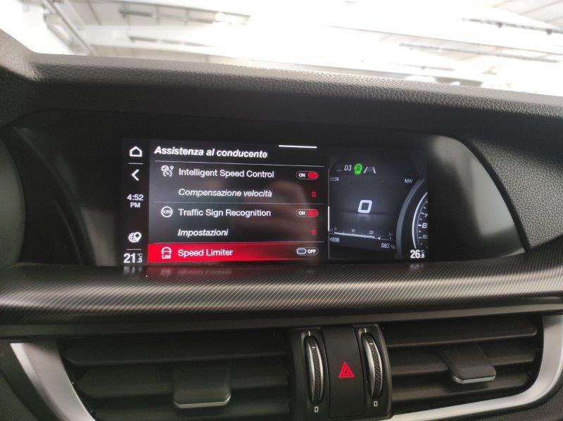 ALFA ROMEO Stelvio - Stelvio 2.2 Turbodiesel 190 CV AT8 Q4 Sprint