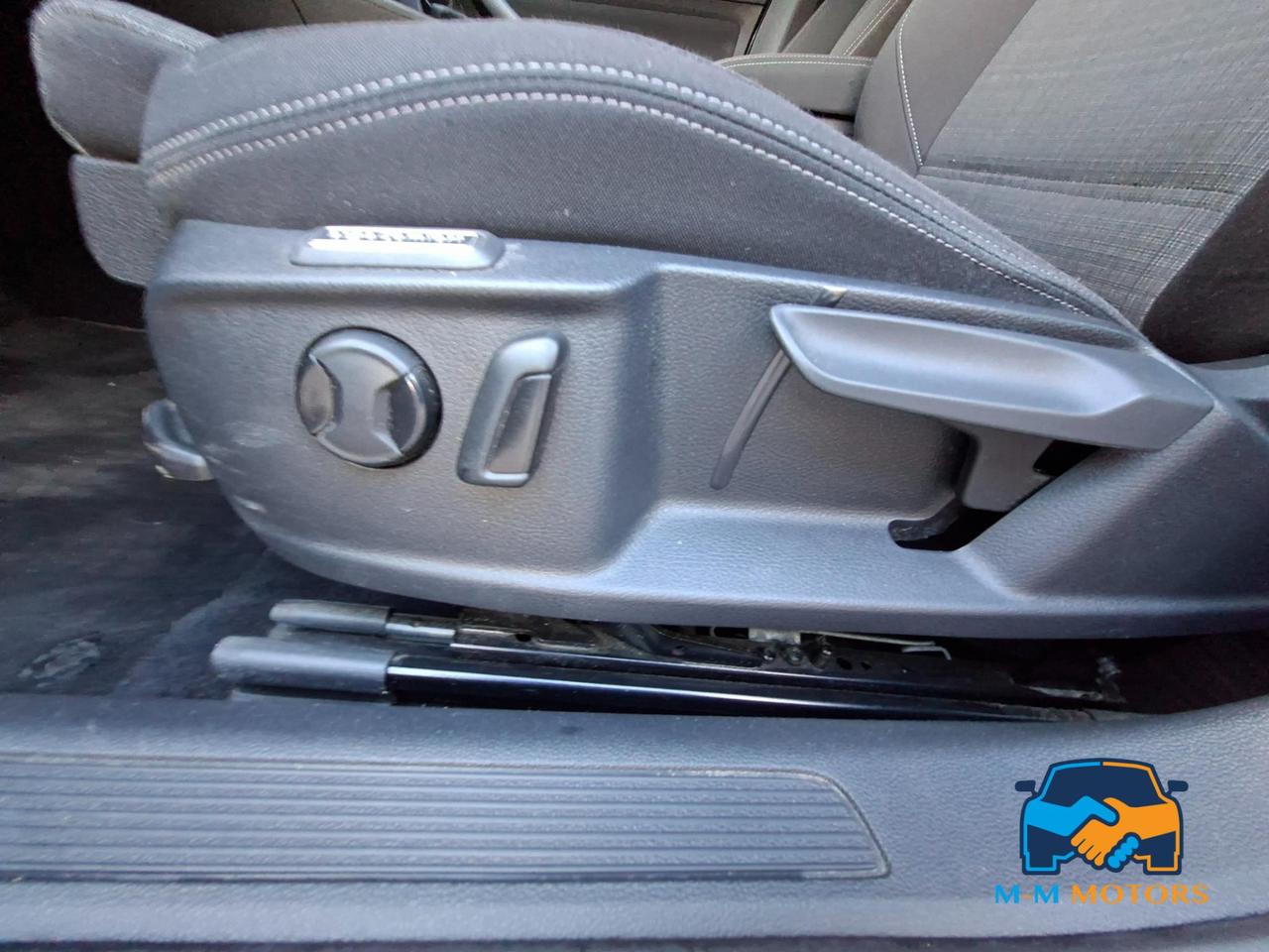 Volkswagen Passat Variant 2.0 tdi Business 150cv dsg