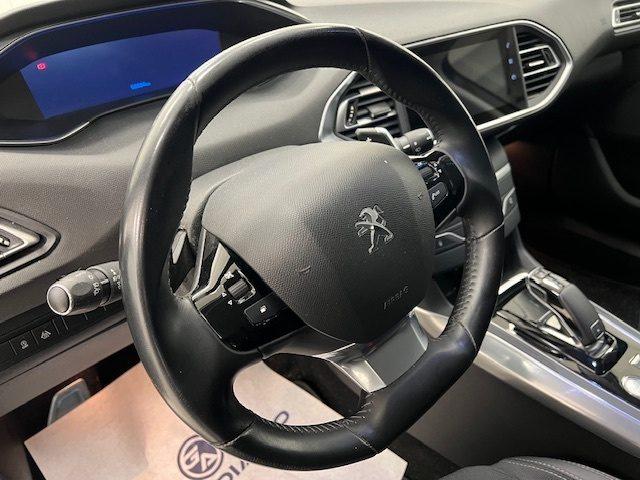 PEUGEOT 308 II 2018 - 5p 1.5 bluehdi Allure Pack s&s 130cv e