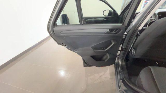 VOLKSWAGEN T-Roc 1.0 TSI Edition Plus