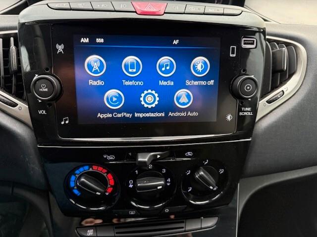 Lancia Ypsilon 1.0 FireFly 5 porte S&S Hybrid Ecochic Gold