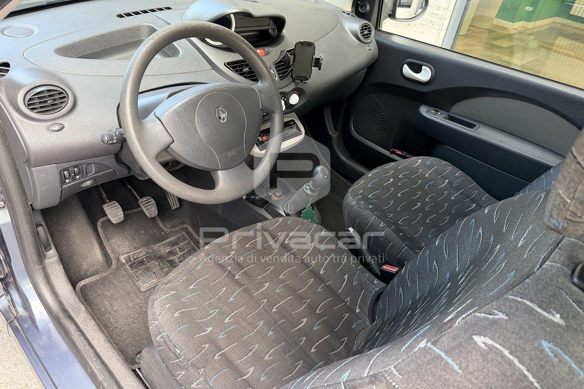 RENAULT Twingo 1.2 16V LEV Miss Sixty