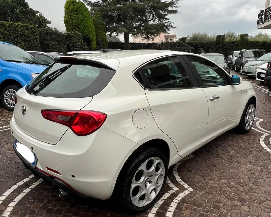 ALFA ROMEO Giulietta 2.0 JTDm-2 170 CV TCT Excl.