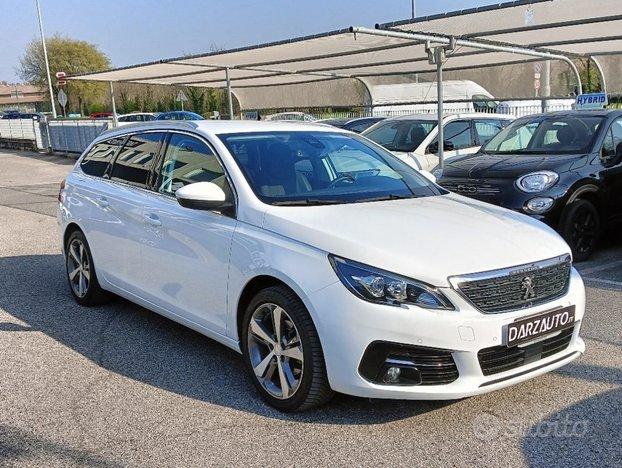 PEUGEOT 308 BlueHDi 130 S&S SW Allure