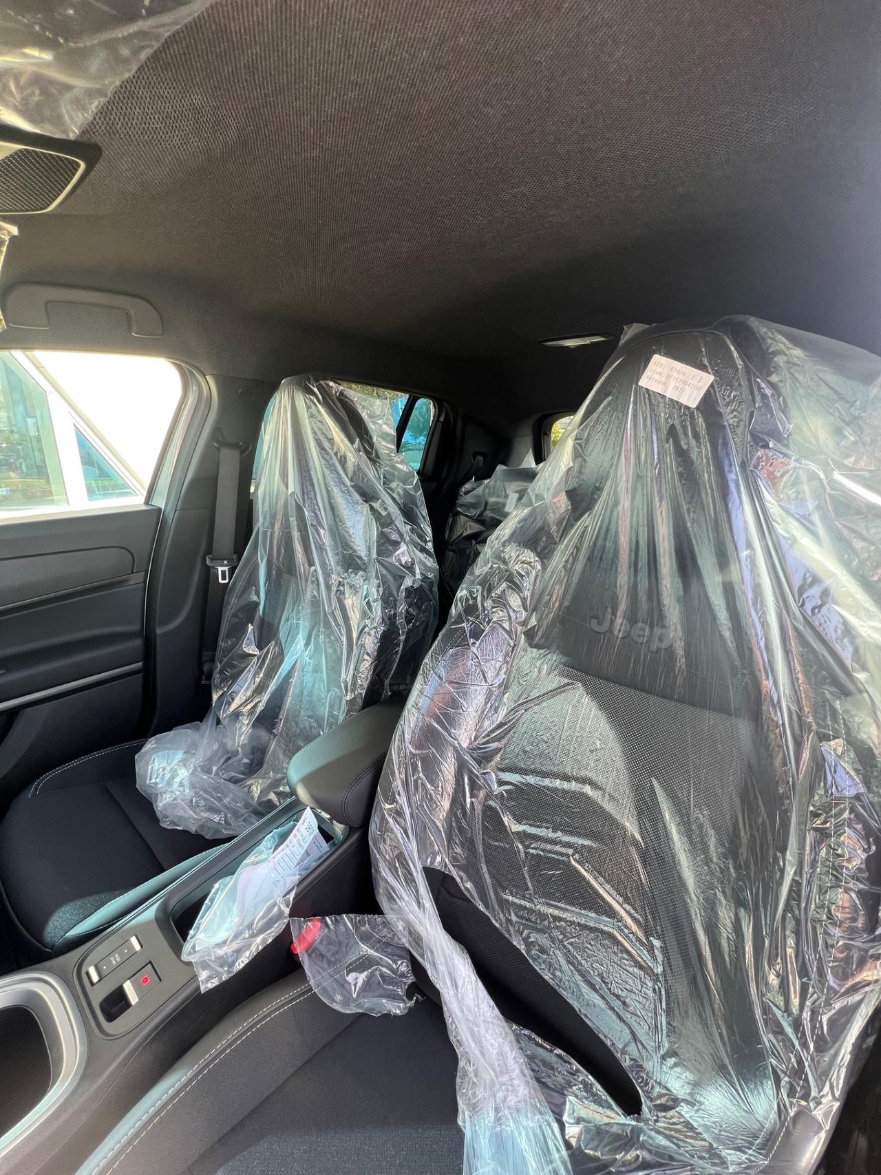 Jeep Avenger 1.2 Turbo 110 CV MHEV Altitude possibilità noleggio no scoring