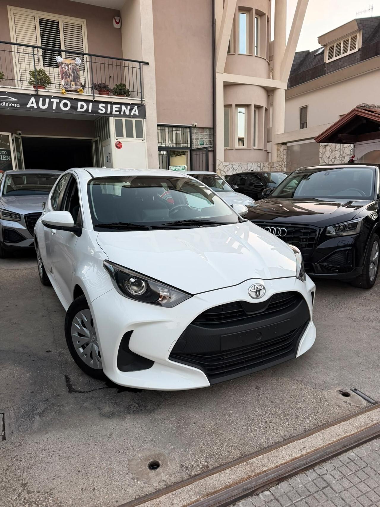 Toyota Yaris 1.0 benzina