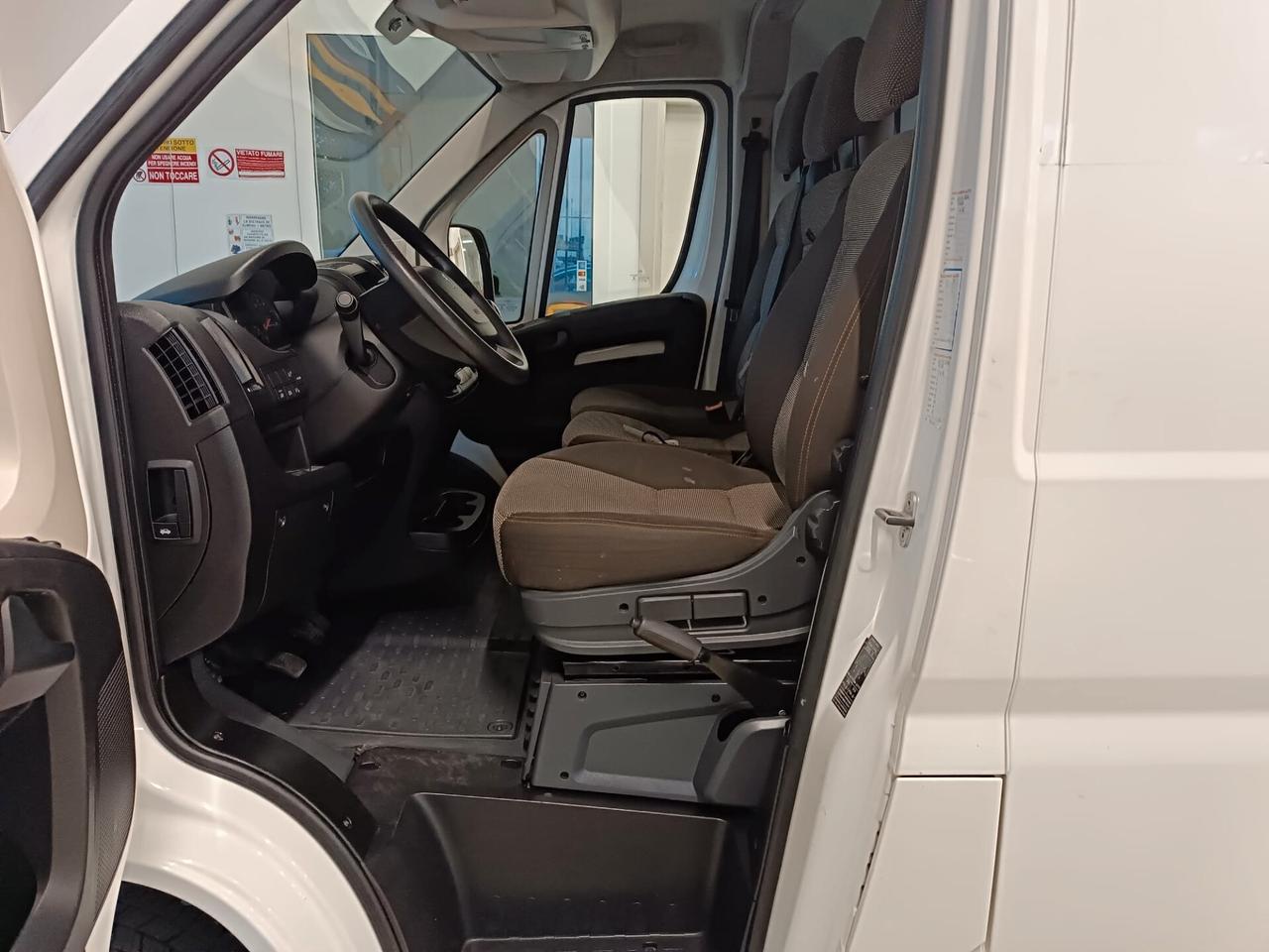 Peugeot Boxer 328 2.2 BlueHDi 120 S&S PC-TN Furgone