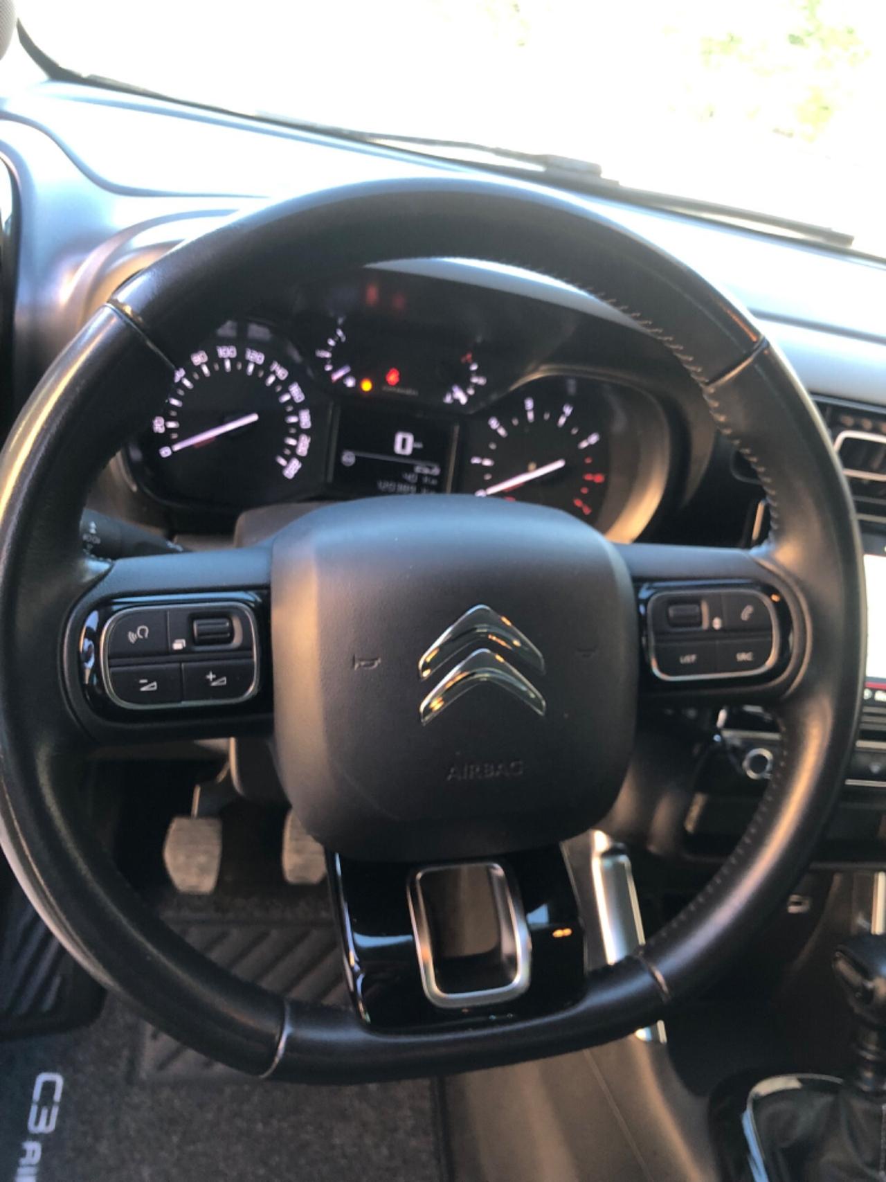 Auto con iva esposta già compresa nel prezzo