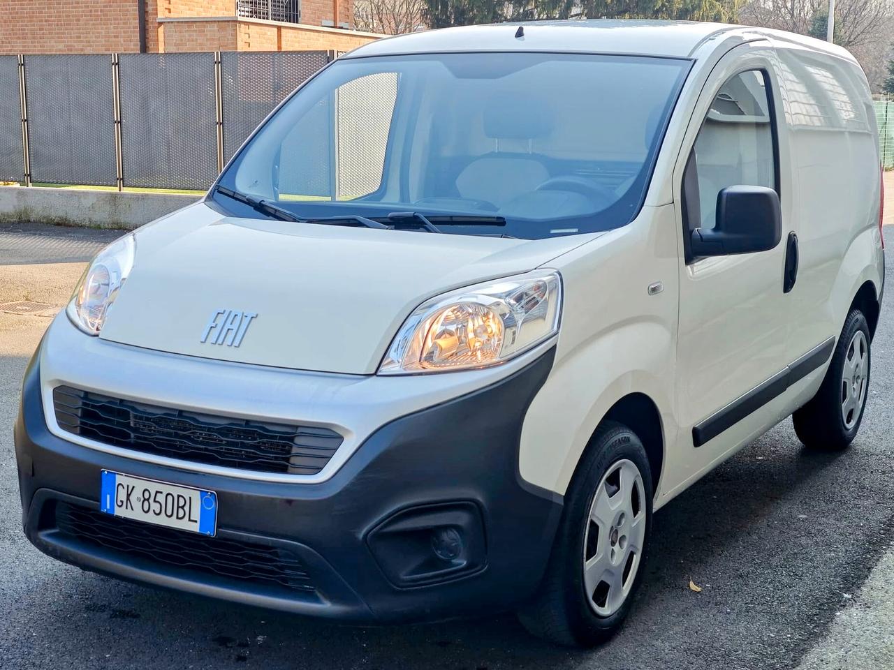 Fiat Fiorino 1.3 MJT 95CV Combinato Adventure