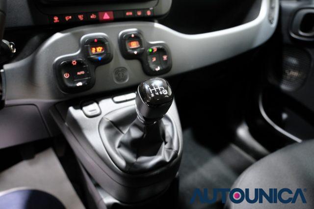 FIAT Panda 1.0 FIREFLY S&S HYBRID CITY CROSS NEOPATENTATI