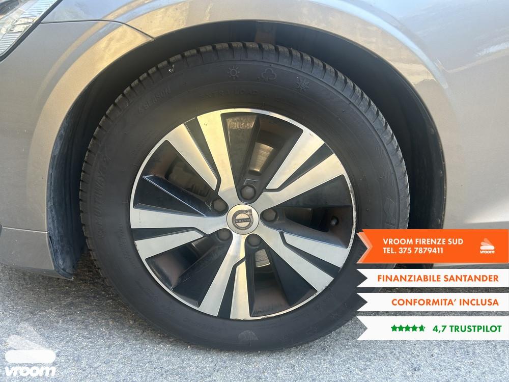 VOLVO V60 (2018-->) V60 D3 Geartronic Momentum ...
