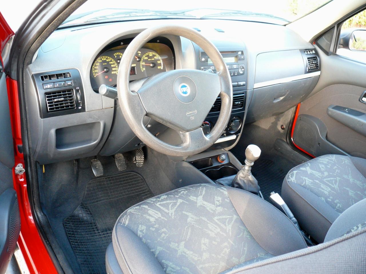Fiat Strada 1.3 MJT Pick-up Cabina Lunga Adventure (M1313)