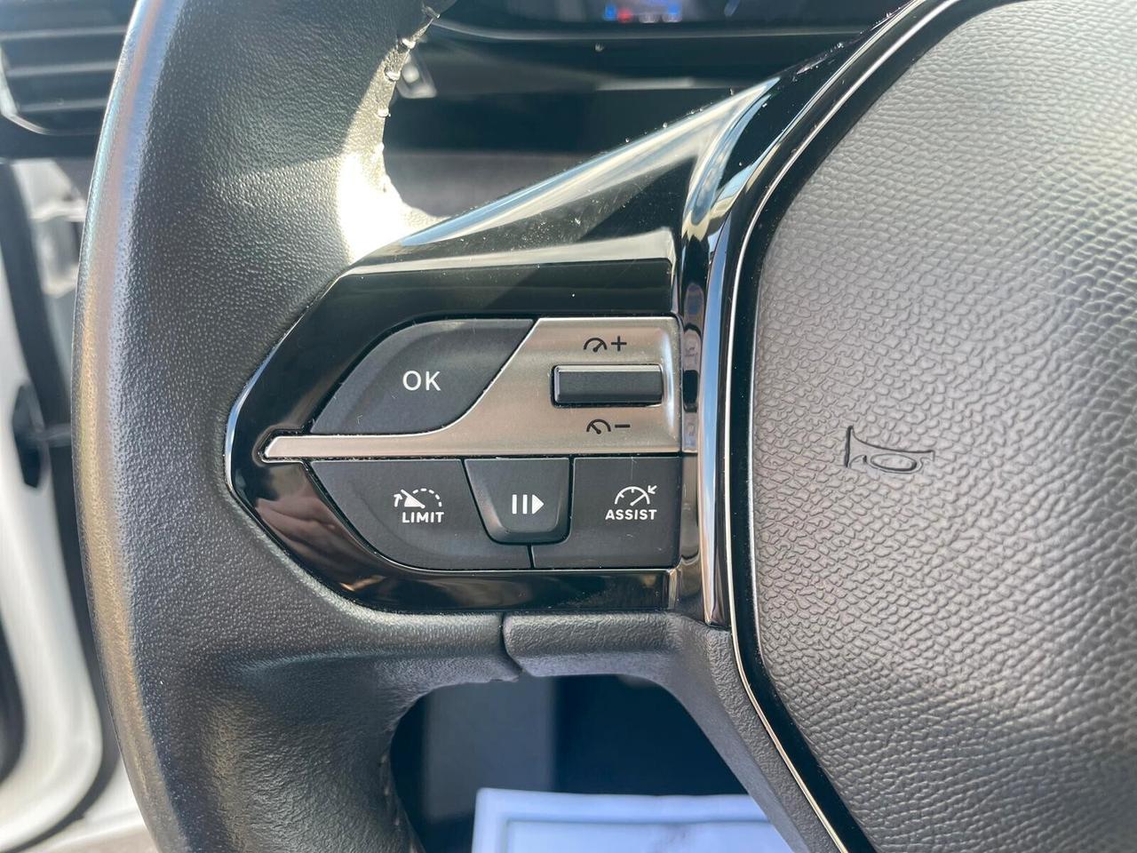 Peugeot 308 BlueHDi 130 S&S SW Allure