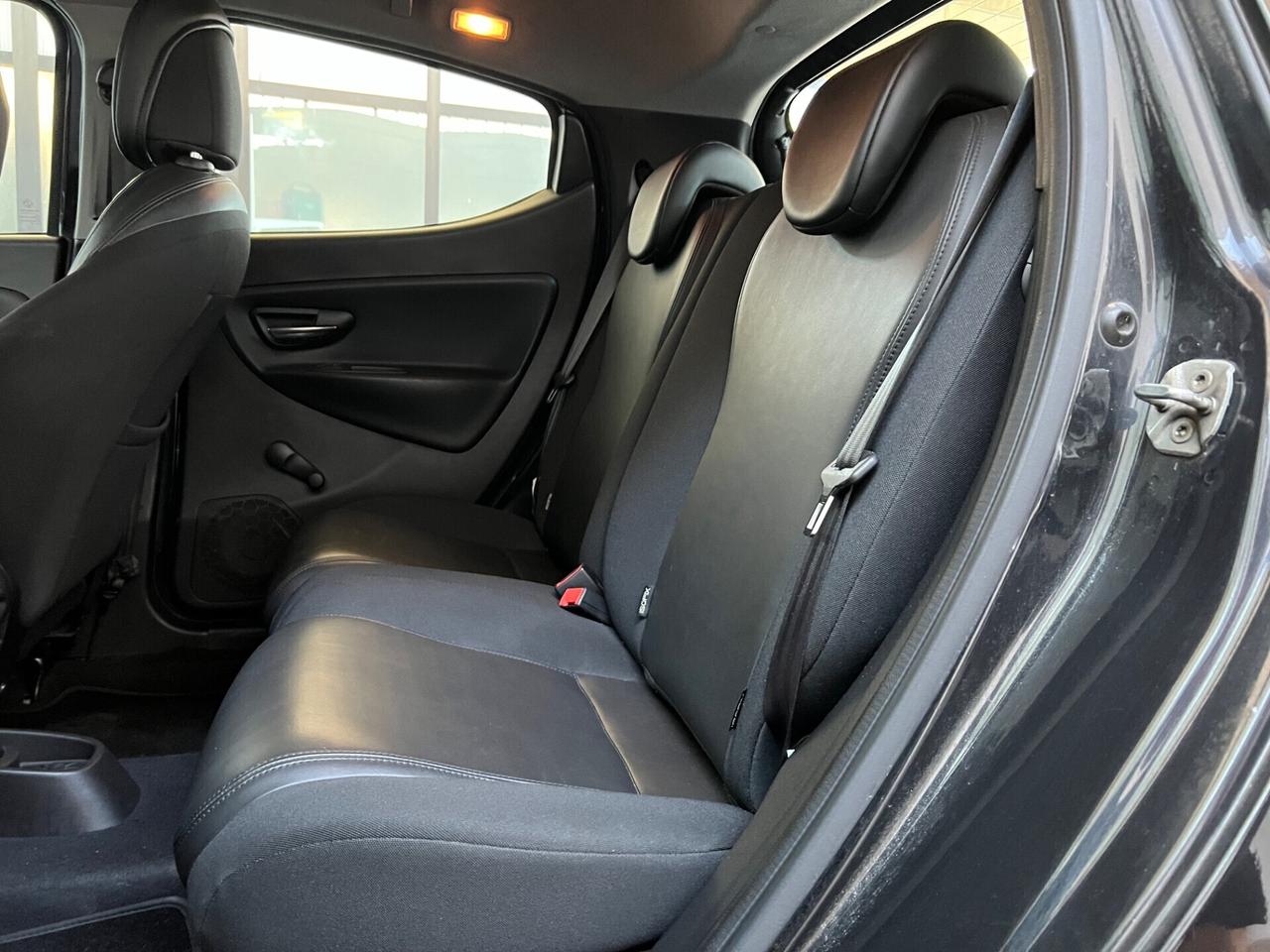 Lancia Ypsilon 1.2 69 CV 5 porte GPL PLATINUM