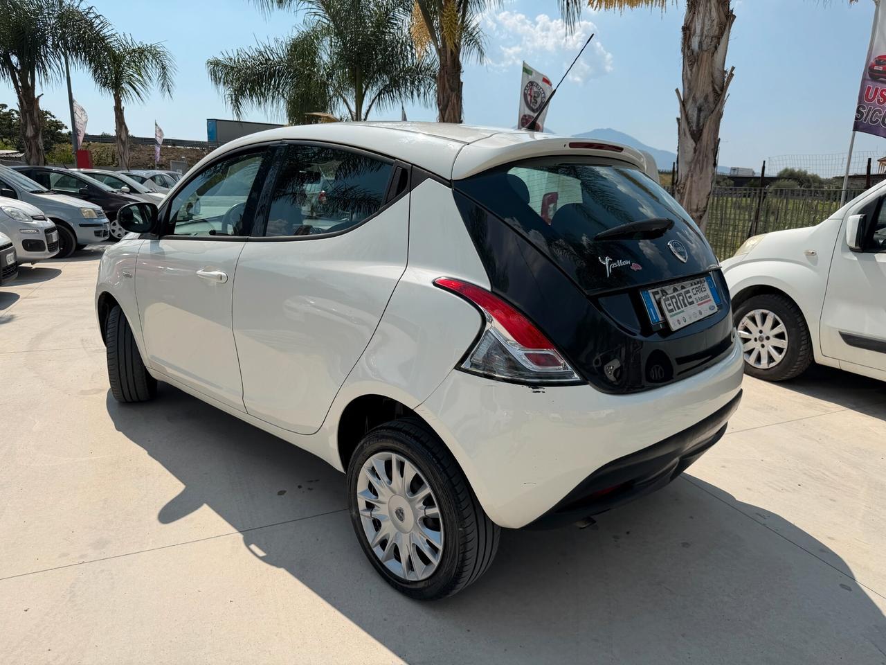 LANCIA YPSILON 2013 900 NATURAL/POWER 85 CV