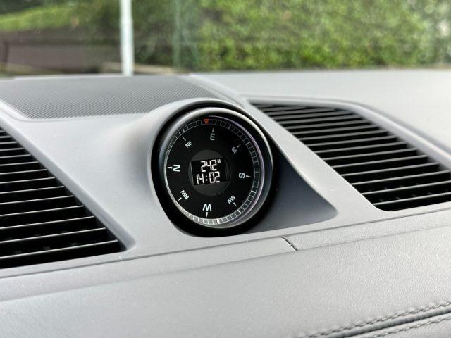 PORSCHE Cayenne Coupé 3.0 V6 E-Hybrid Platinum Edition IVA ESPOSTA