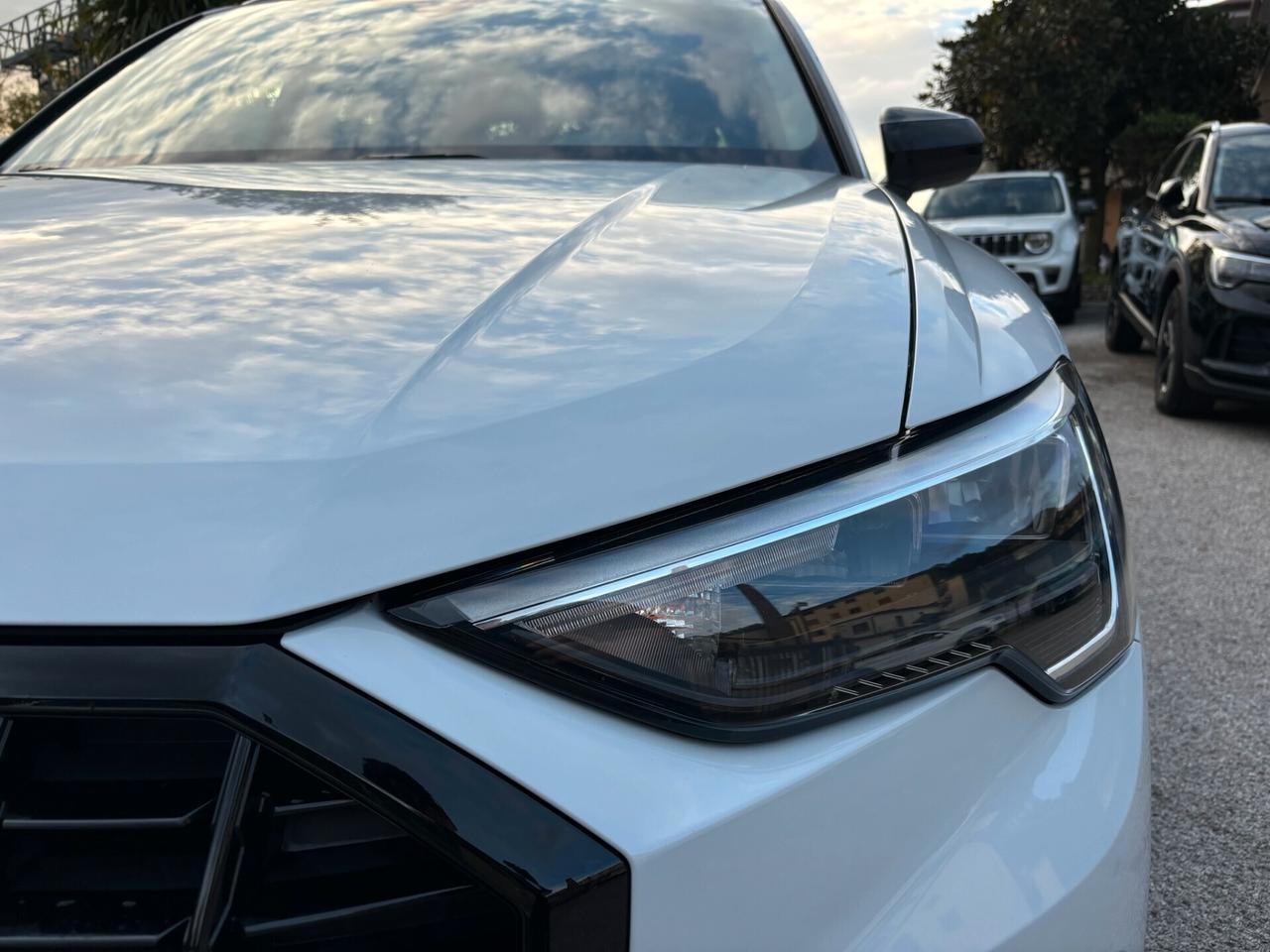 Audi Q3 35 TDI S tronic IDENTITY BLACK - SPORT