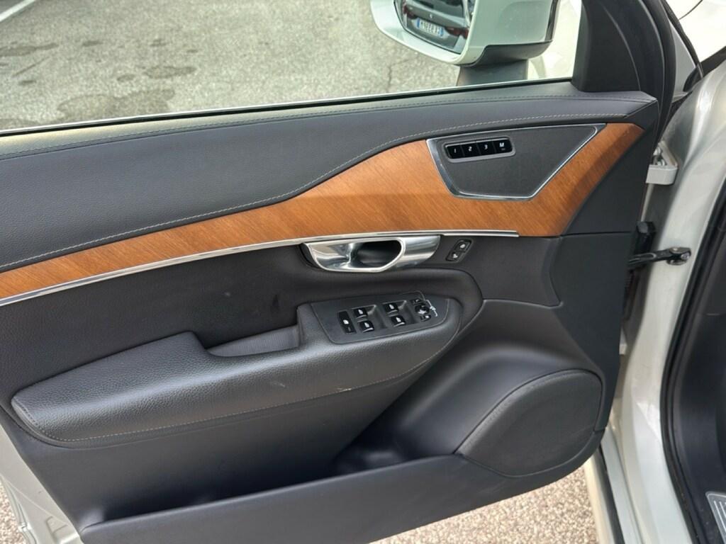 Volvo XC90 2.0 B5 Inscription AWD Geartronic