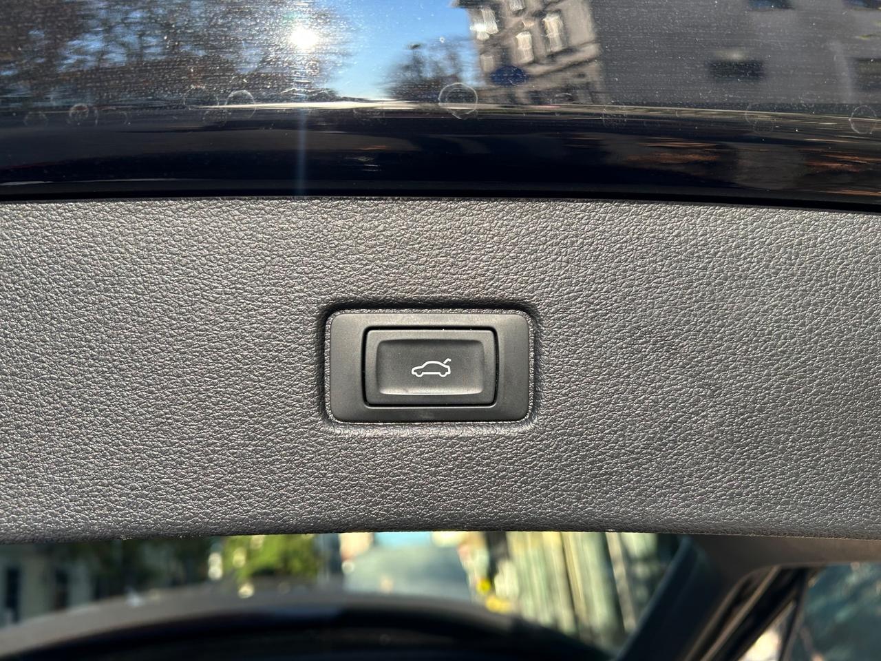 Audi Q7 3.0 TDI 218cv Ultra Business Plus QUATTRO Tiptronic E6!!!