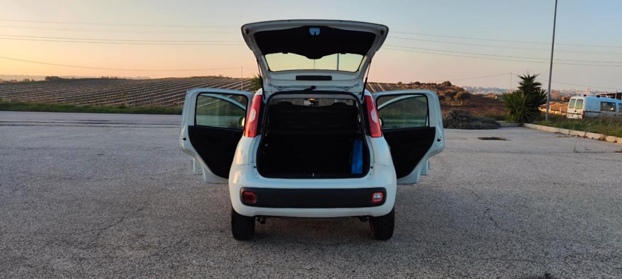 Fiat Panda 0.9 TwinAir Turbo Natural Power Lounge