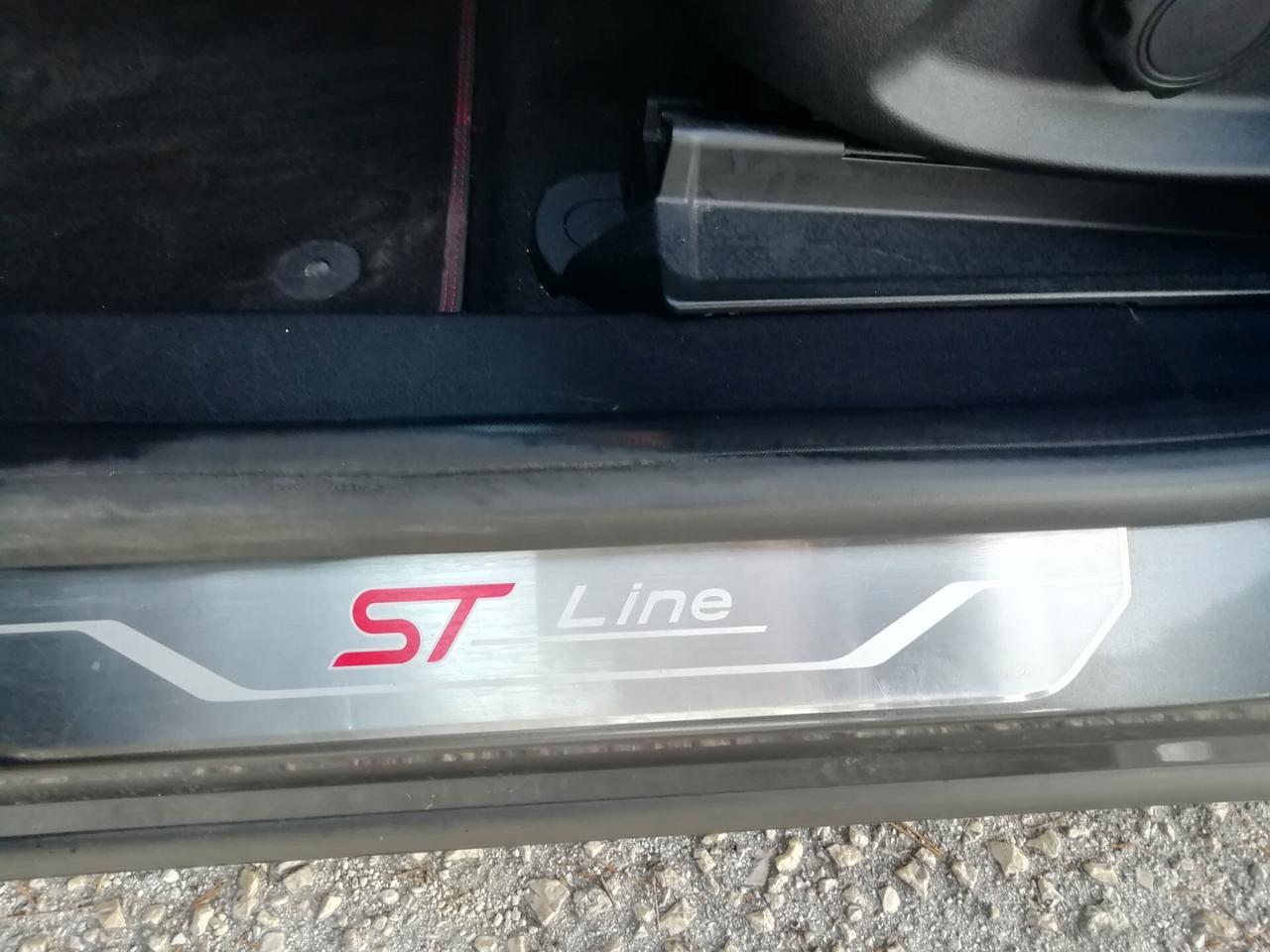 Ford Puma 1.0 EcoBoost Hybrid 155 CV S&S ST-Line