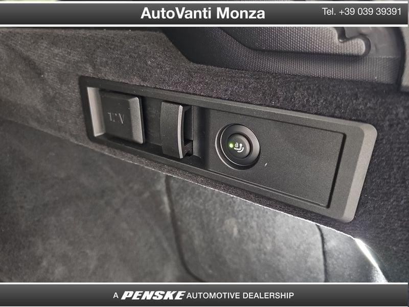 BMW Serie 3 318d Touring mhev 48V MSport auto con gancio traino