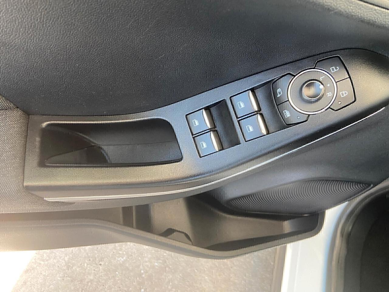 Ford Puma 1.0 EcoBoost Hybrid 125 CV S&S Titanium