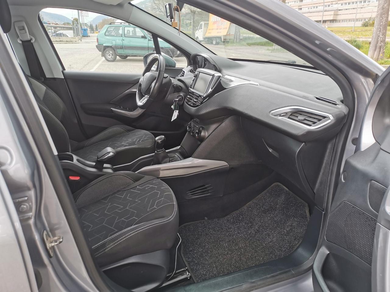 Peugeot 2008 1.2 benzina OK NEOPATENTATI /FINANZIABILE