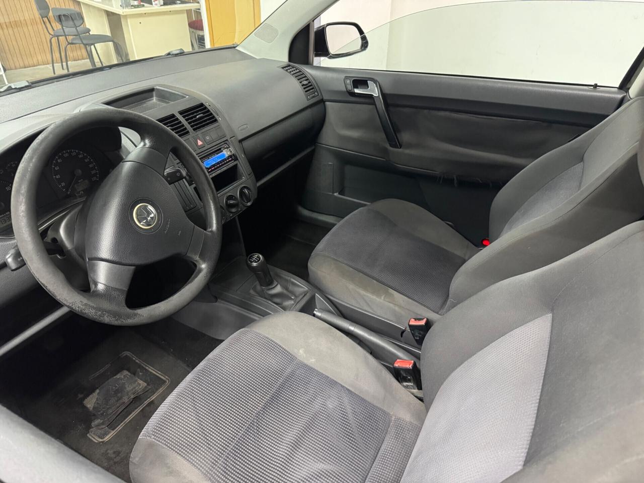 Volkswagen Polo 1.4 Benzina -2007