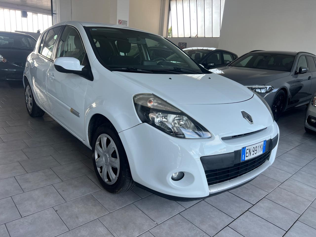 Renault Clio 1.2 16V 5 porte GPL Dynamique