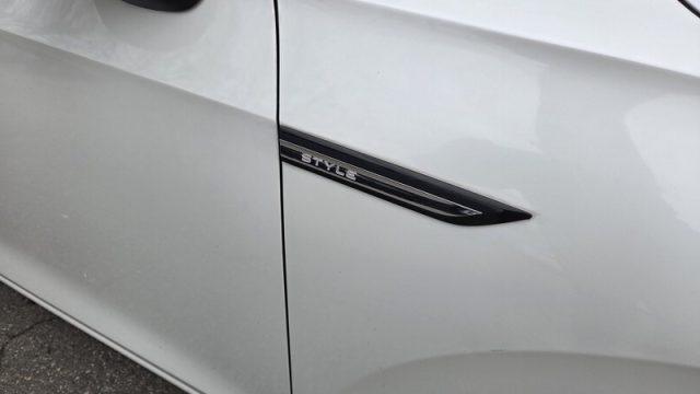 VOLKSWAGEN Golf 1.5 TGI DSG Style PERMUTE UNICOPR. OK NEOPAT.