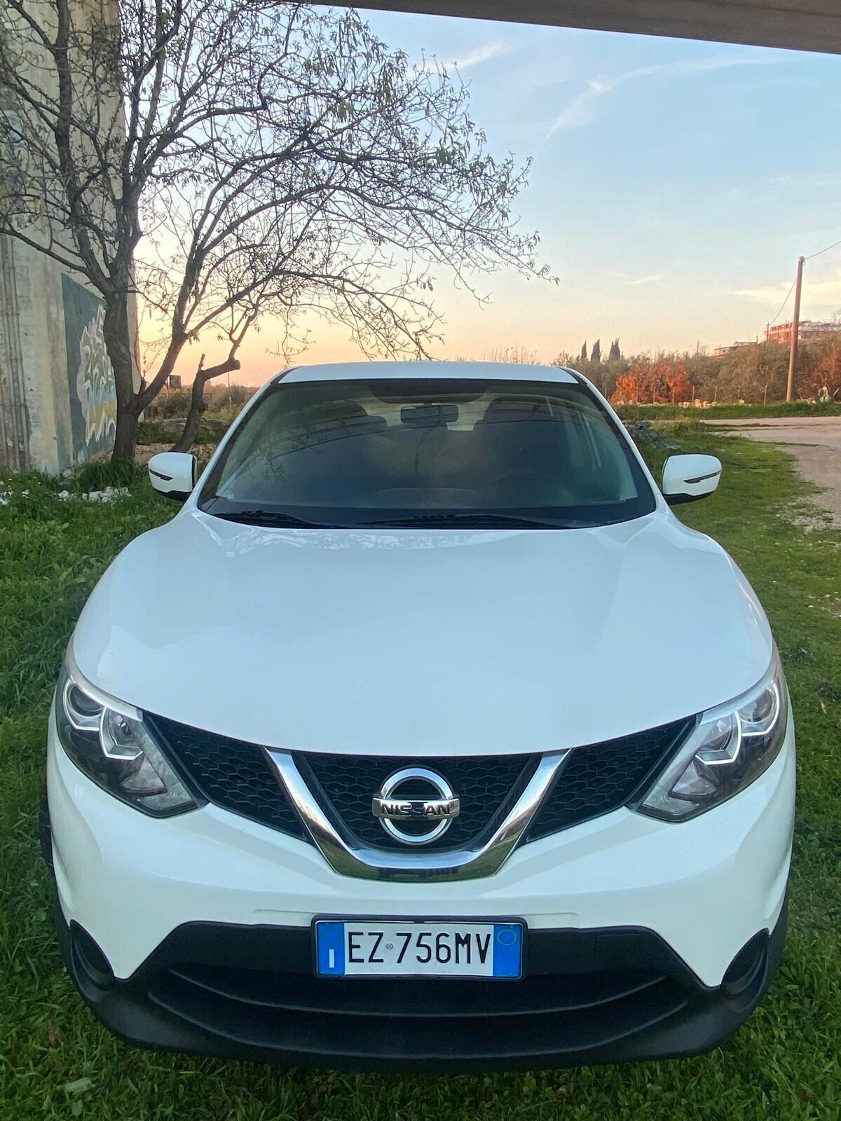 Nissan Qashqai 1.5 dCi Tekna 81kw pari al nuovo