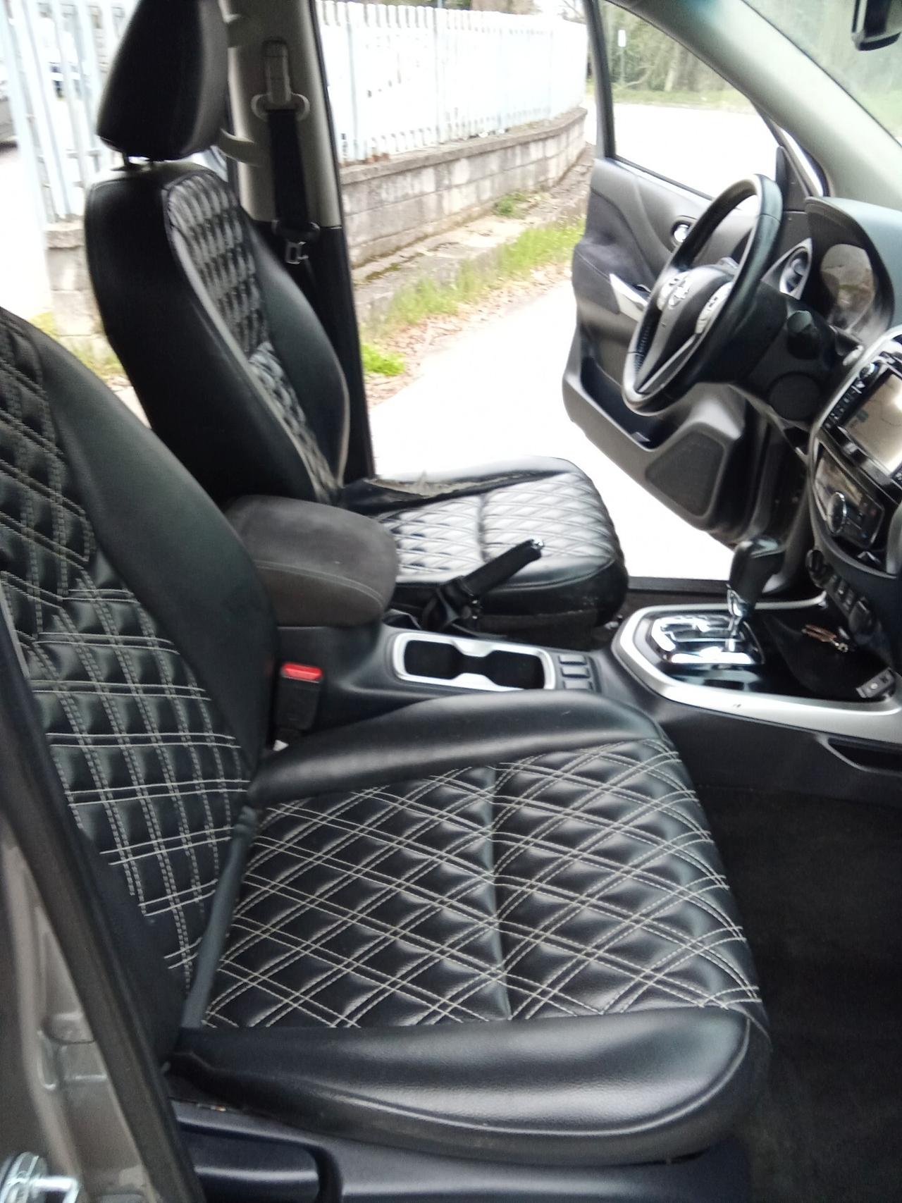 Nissan Navara 2.3 dCi 190 CV 4WD fine 016